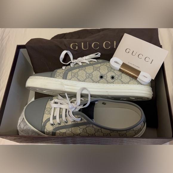 Gucci Sneakers: Tessuto GG Supreme Miro'soft Ecru Grigio Sneakers - Picture 1 of 7